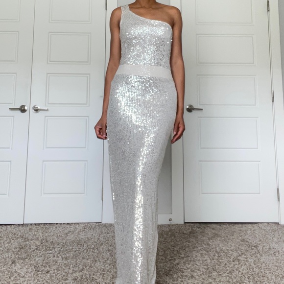 One Arm Sequin Occassion Dress - Picture 7 of 7